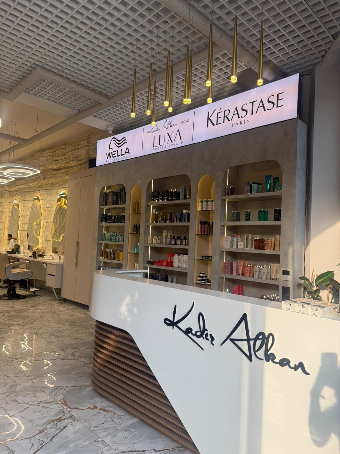 Başiskele salonundan bir kare